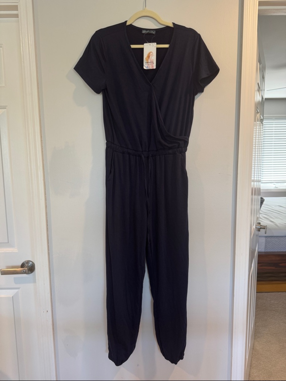 NWT Navy Women's Short-Sleeve Jumpsuit - Casual V-Neck with Pockets